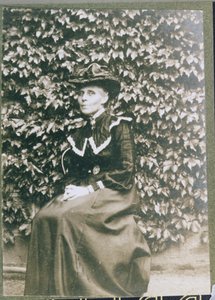La mère de William Lawrence Bragg (1890-1971) - Australian Photographer